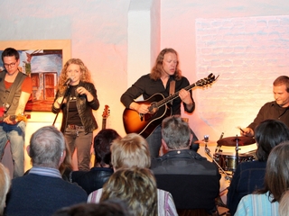 Ein echtes Highlight im Kulturhaus Alte Schmiede in Weeze war das Konzert von Christina Rommel und ihrer Band