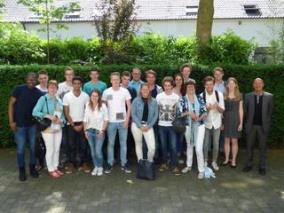 Circa 20 Studenten der Haagse Hogeschool aus Den Haag haben heute im Rahmen ihres Studiums 'Betriebswissenschaften' der Euregio Rhein-Waal einen Besuch abgestattet