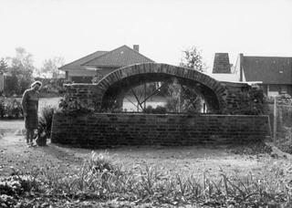 Haus Eyll-Heekeren, keldergewelven in de tuin van Macherey, jaren zeventig.