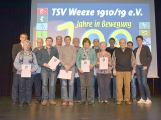 Der TSV Weeze hat auf seiner Jahreshauptversammlung langjährige Mitglieder geehrt