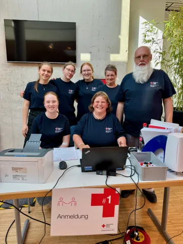 DRK Weeze sagt Danke Das Blutspende-Team des DRK Weeze